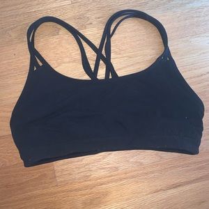 Athleta black cross-back sports bra